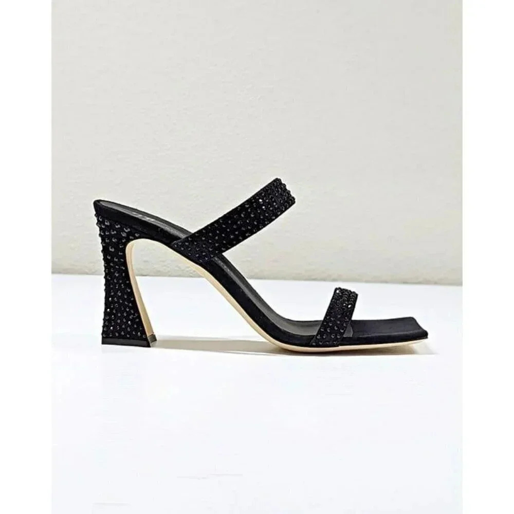 Giuseppe Zanotti Women's Vanilla Crystal Embellished Sandals Size 38 (MSRP $850) - Picture 3 of 12